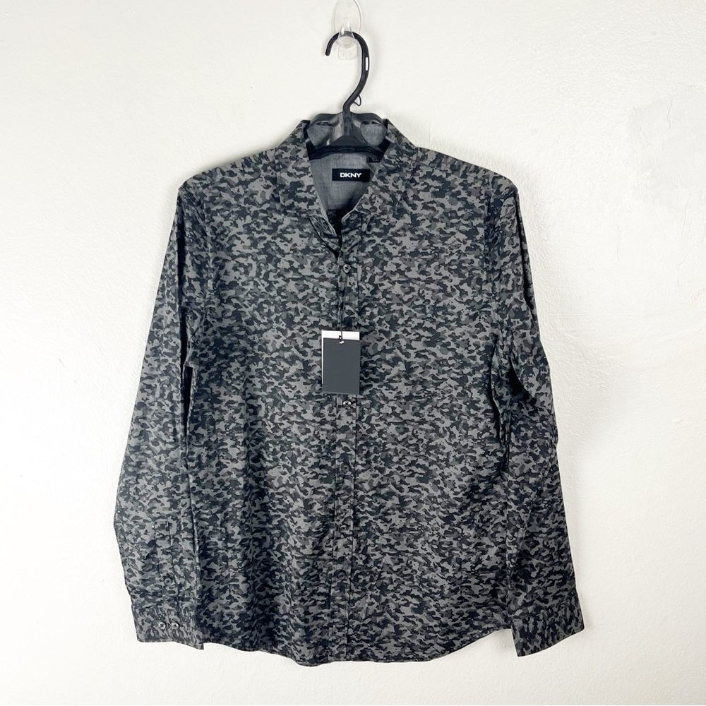 DKNY Gray Black Animal Print Long Sleeves Stretch Button Up Shirt, Size Medium